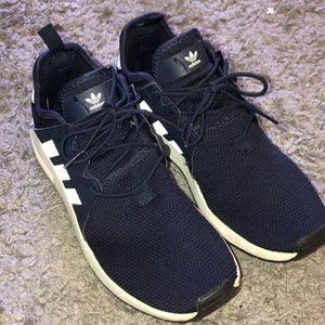 Adidas Sneakers